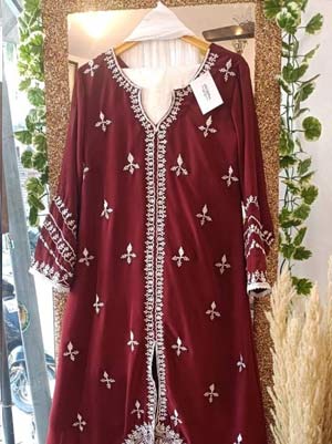 Women maroonkurta with  Embroidery work Ethnic wear